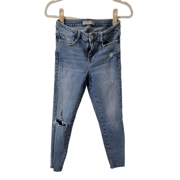 Zara Basic distressed jeans - Picture 1 of 7